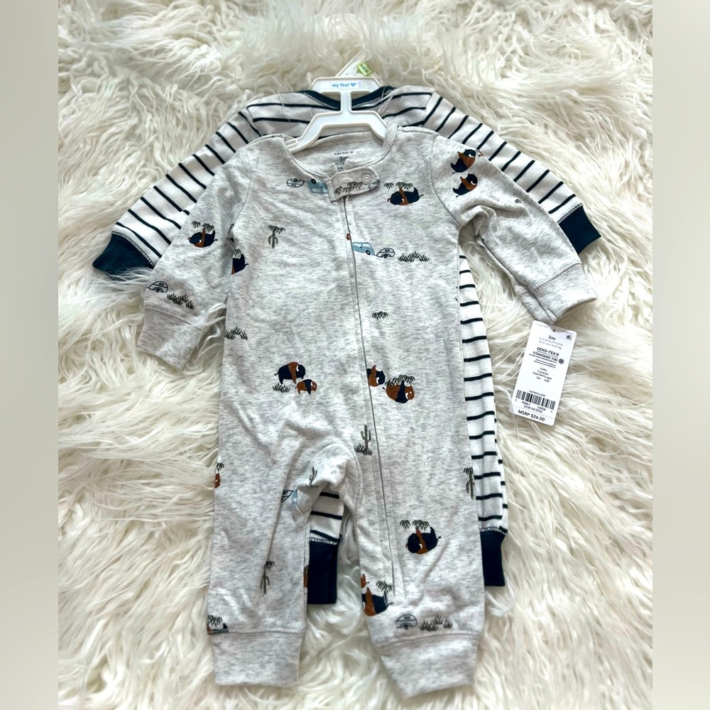 Carter’s 2 piece Onesie set
